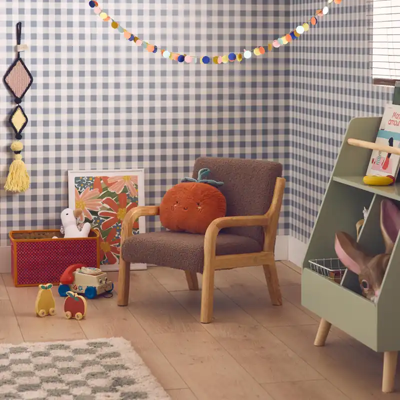 Offerta Del Giorno Poltrona scandinava per bambini in tessuto bouclé e legno